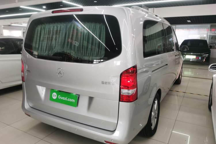 Used Mercedes-Benz Vito 2018 2.0T Business Version China VI Emission Standard
