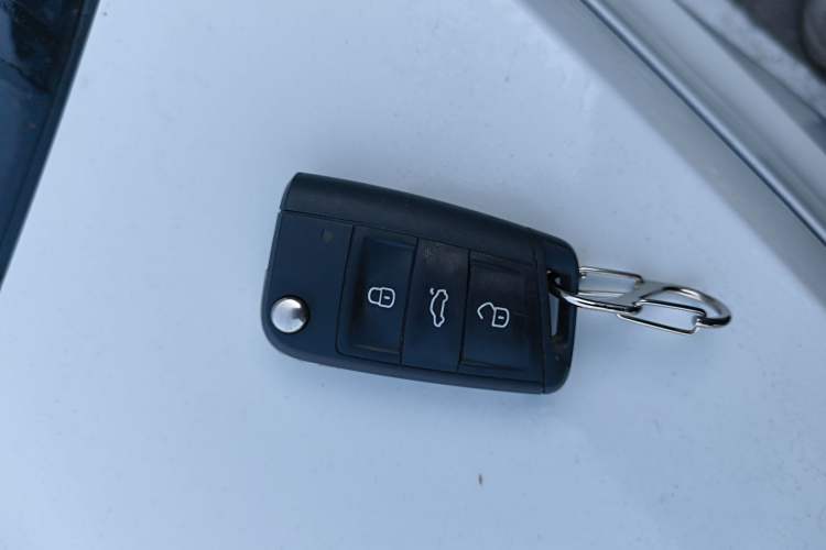 Used Volkswagen Lavida 2023 New Rui 1.5L Automatic New Yi Edition