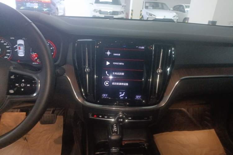 Used Volvo S60 2021 T4 Zhiyuan Luxury Edition