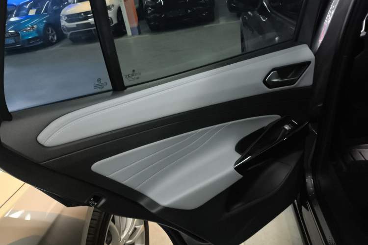 Used Volkswagen ID.4 X 2023 Pure Smart Edition
