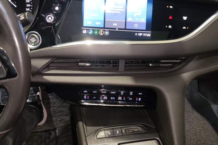 Used Buick Enclave 2020 28T Two-Wheel Drive Prestige Version