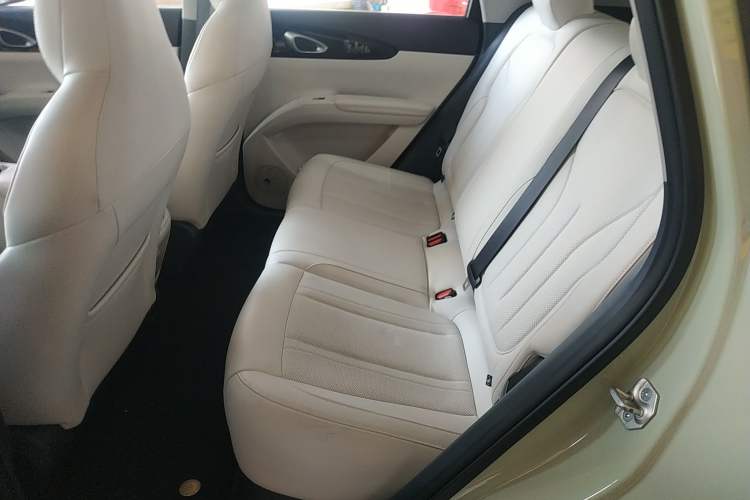 Used  Geome 2025 UP 410km Exploration+ Edition
