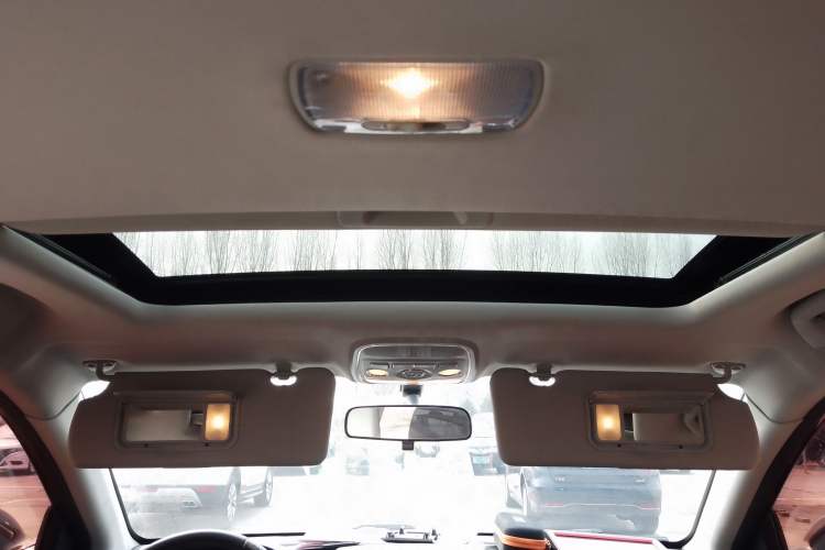 Used Haval H6 2017 Red-Label Sport Edition 1.5T Automatic Two-Wheel Drive Luxury Model
