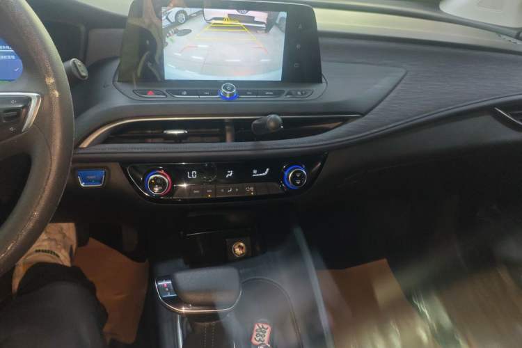 Used Buick Velite 6 2023 430km Range Commuter Version
