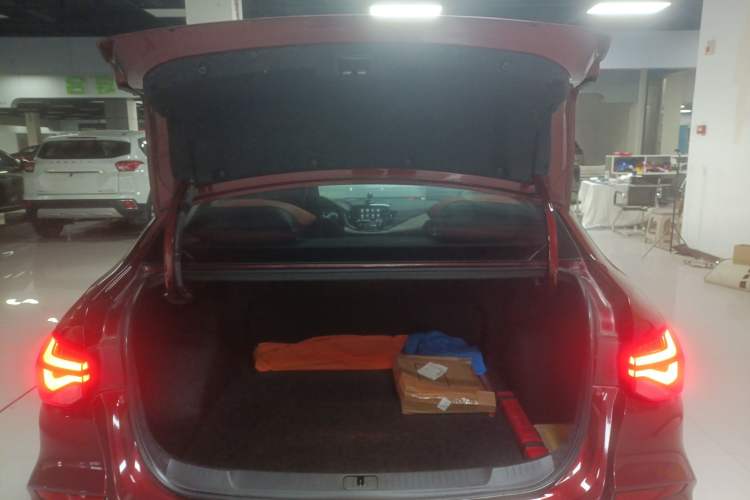 Used Chevrolet Monza 2020 320 Automatic Enjoyment Edition