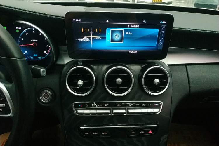 Used Mercedes-Benz C-Class 2019 C 260 L Sport Edition
