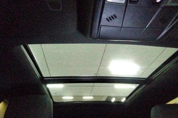 Used Cadillac XT5 2023 2.0T Two-Wheel-Drive Fashion Edition
