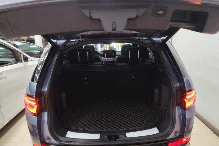 Used Land Rover Discovery Sport 2022 Revised Version 249 PS R-Dynamic S Performance Edition 5 Seats
