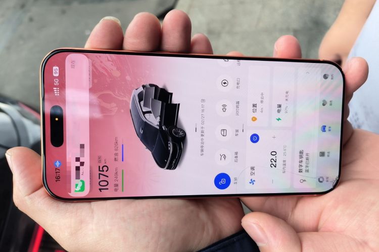 Used Hima AITO M9 2025 Extended-Range Ultra Version 52 kWh 6-Seater
