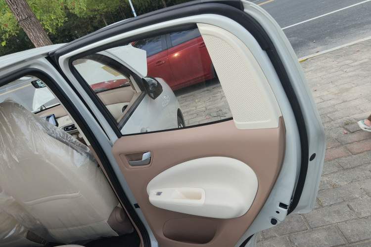 Used Wuling Hongguang MINIEV 2025 Four-Door Version Advanced Edition
