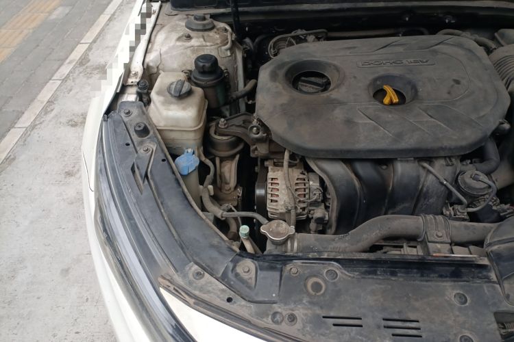 Used Kia K5 2015 2.0L Automatic LUX
