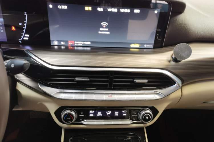 Used Bestune T77 2021 PRO 280 TID Automatic Luxury Model
