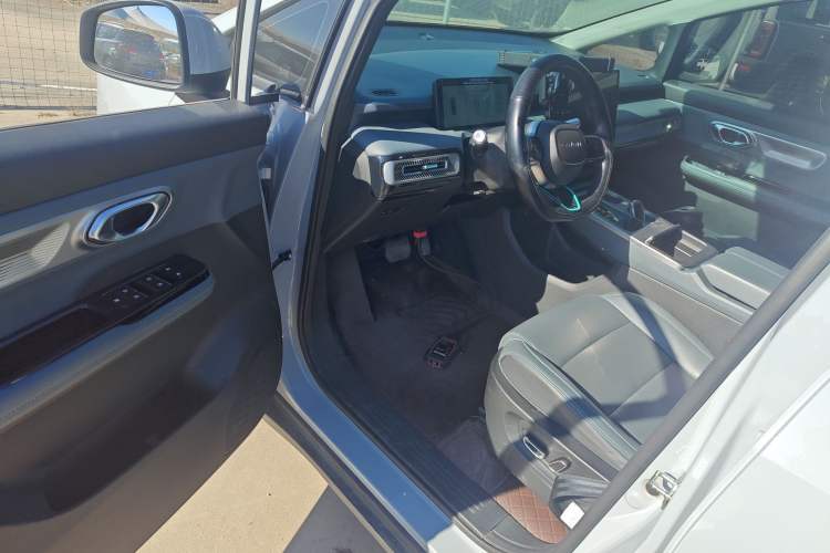 Used AION Y 2023 Younger Star Edition