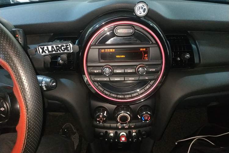 Used  MINI 2014 1.2T ONE+
