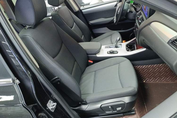 Used BMW X3 2016 sDrive20i