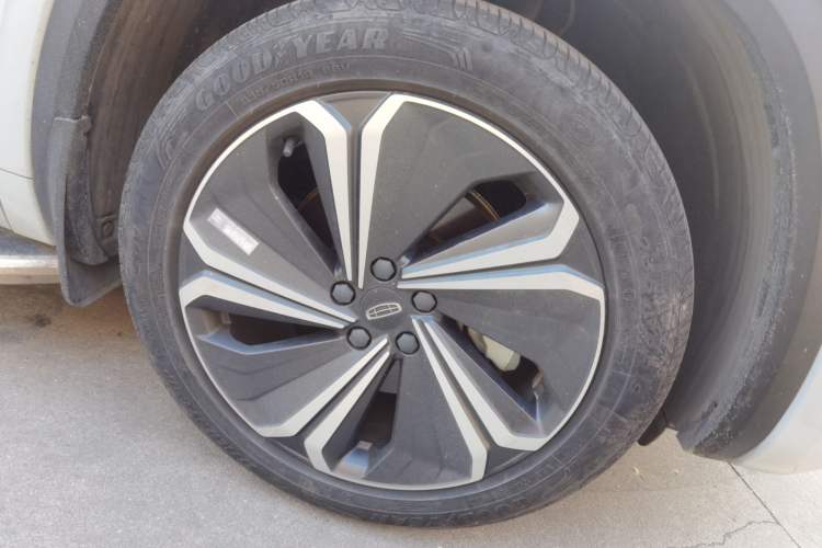 Used Geely Auto Monjaro L 2022 1.5T Leishen Hi·F Plug-in Hybrid Super Xun
