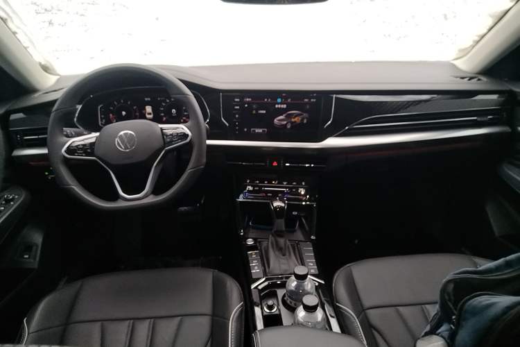 Used Volkswagen Passat 2024 380TSI Dragon Glory Edition
