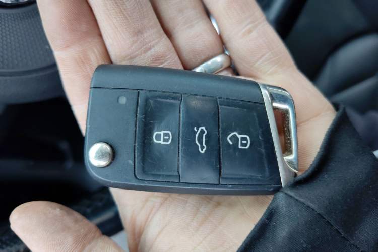 Used Volkswagen Teramont X 2019 330TSI Two-Wheel-Drive Prestige Luxury Edition
