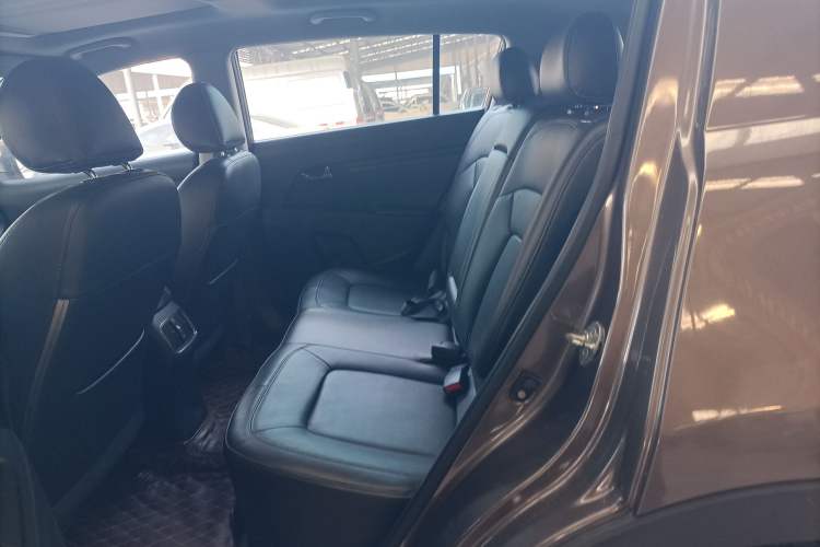 Used Kia Sportage R 2016 2.0L Automatic Two-Wheel Drive DLX
