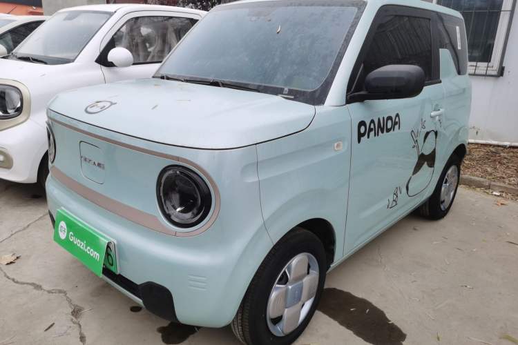Used Geely Galaxy Panda 2023 Panda Mini 200km Endurance Bear