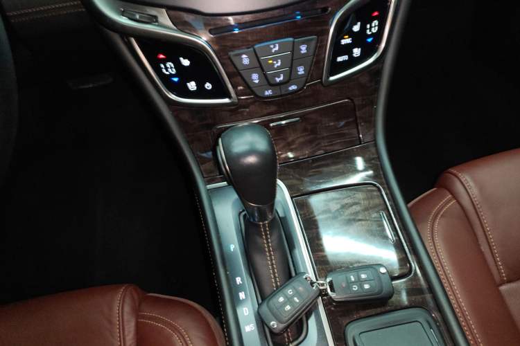 Used Buick LaCrosse 2013 2.0T SIDI Smart Luxury Flagship Edition