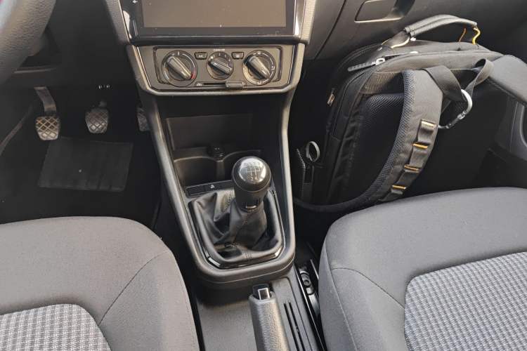 Used Volkswagen Santana 2021 1.5L Manual Fashion Edition
