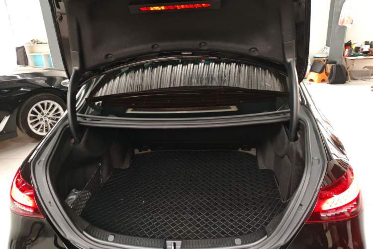 Used Mercedes-Benz E-Class 2022 E 300 L Stylish Model
