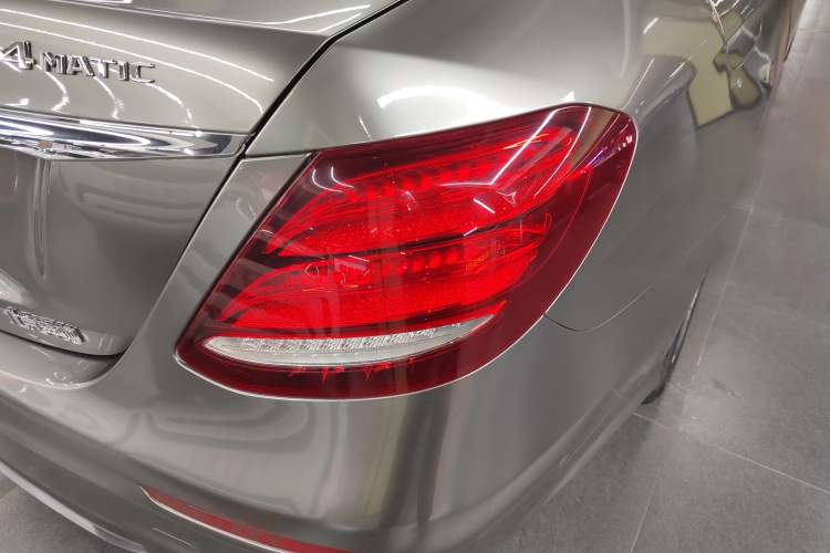 Used Mercedes-Benz E-Class 2018 Facelift E 200 L Sport Edition
