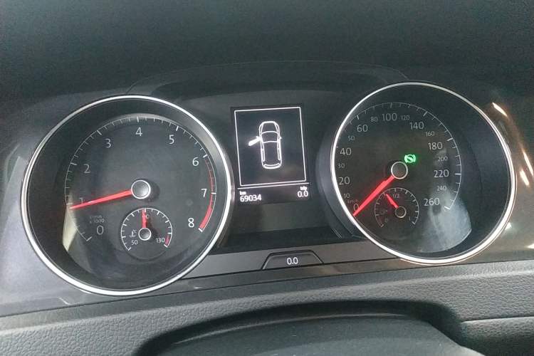 Used Volkswagen Golf 2019 280TSI DSG Comfort Version China VI Standard
