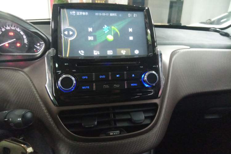 Used Peugeot 2008 2014 1.6L Automatic Fashion Edition
