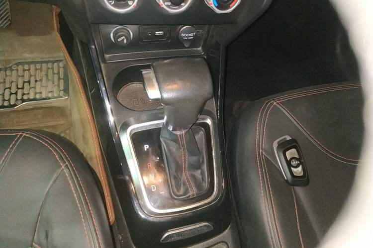 Used Brilliance V3 2016 1.5L Automatic Smart Version