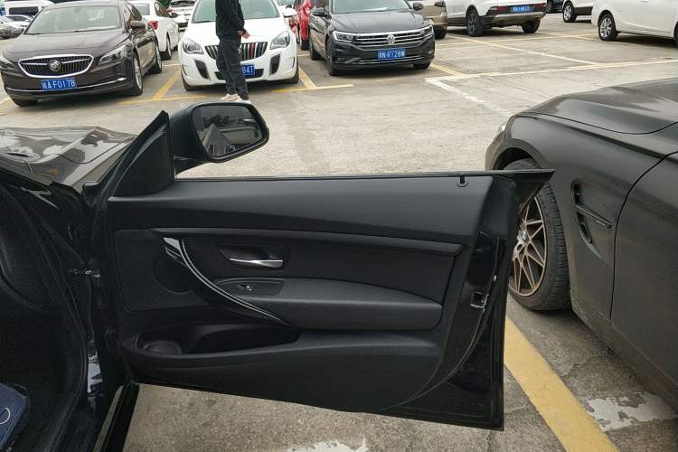 Used BMW 3 Series GT 2019 320i Sport Edition