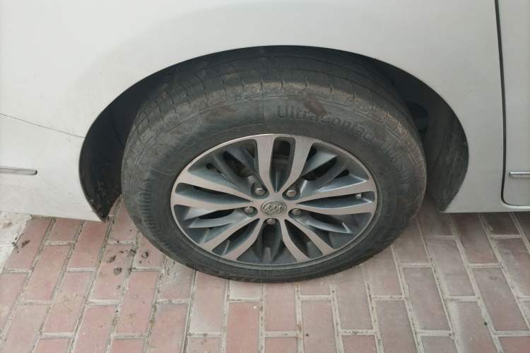 Used Buick GL8 2017 ES 28T Flagship Model China V Standard