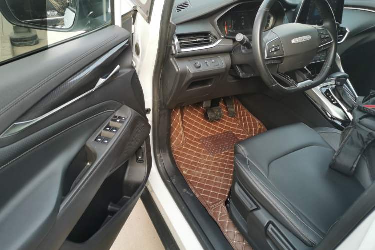 Used SAIC MAXUS G50 2020 1.5T Automatic Elite Edition
