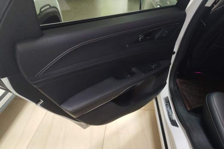 Used Ford Taurus 2017 EcoBoost 245 Fashion Edition