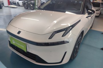 Used Lynk & Co 07 2024 EM-P 126 Long-Range Halo