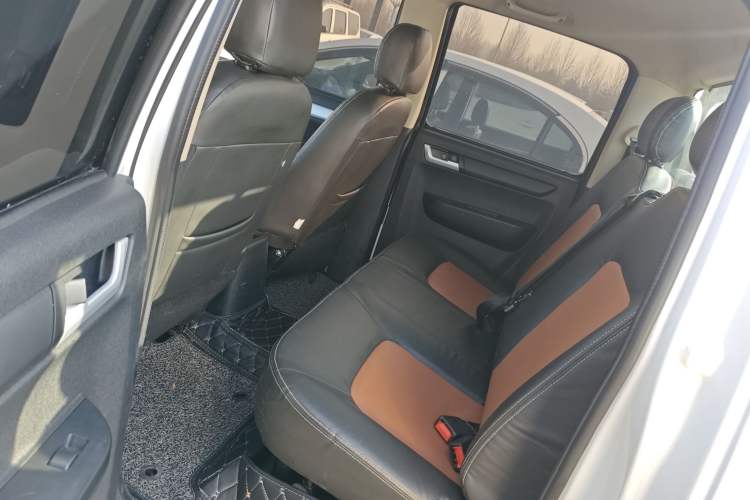 Used Chana Shenqi F30 2018 1.5L Elite Edition Short Wheelbase DAM15L