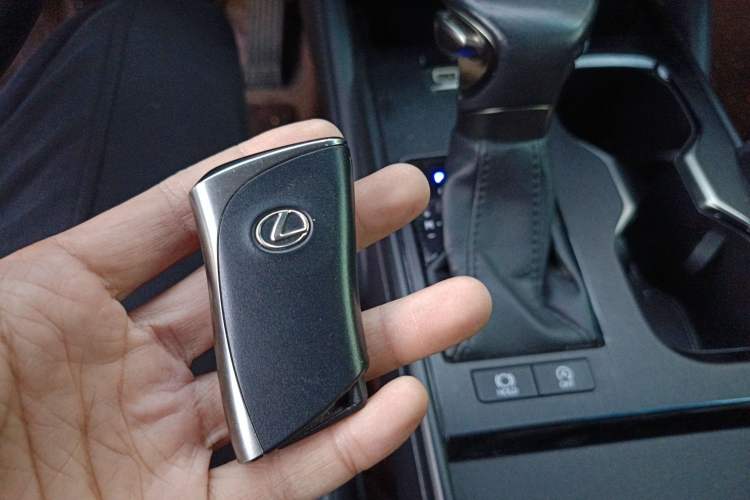 Used Lexus ES 2022 200 Excellence Edition