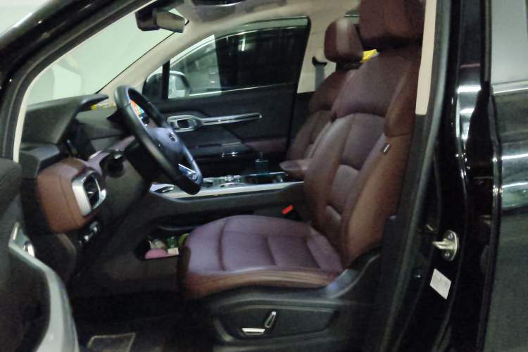 Used Geely Auto Haoyue 2022 1.8TD DCT Luxury 7-Seater
