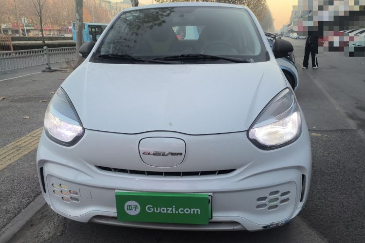 Used Roewe Clever 2021 302 km New Four-Seater Super-Efficient Version
