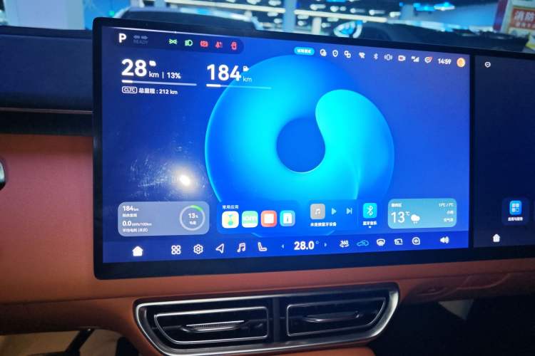 Used  S09 2025 Four-Wheel Drive Ultra+ Custom Edition
