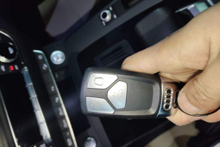 Used Audi Q5L 2024 45 TFSI Luxury Dynamic Model