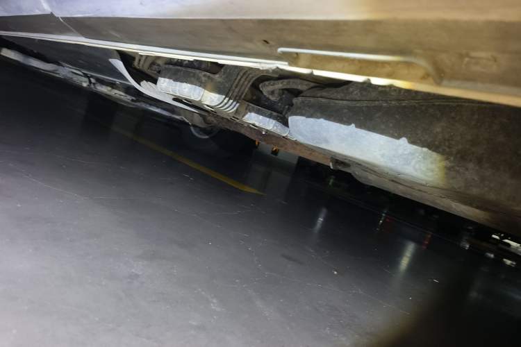 Used Hyundai Santa Fe 2015 2.0T Automatic Two-Wheel Drive Smart Version 5 Seats