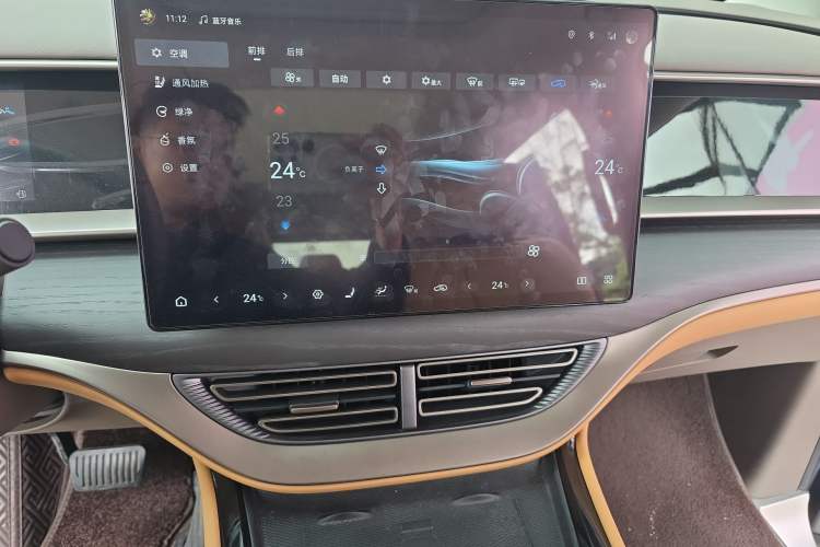 Used Denza D9 2022 DM-i 970 Four-Wheel Drive Flagship Model
