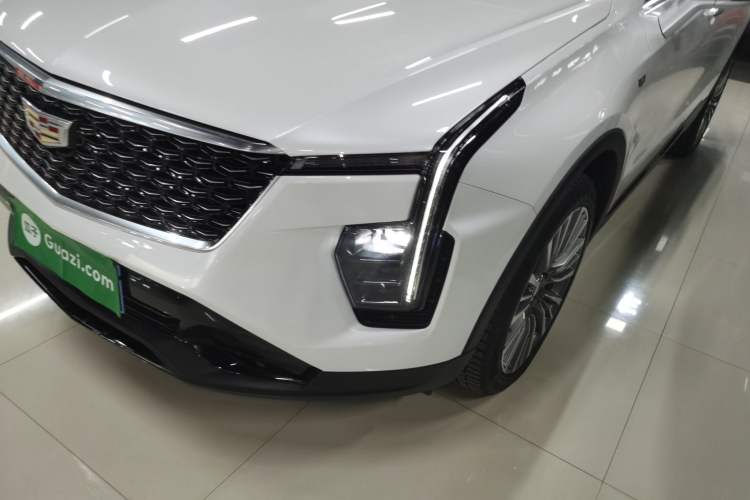 Used Cadillac XT4 2024 28T Two-Wheel-Drive Prestige Version