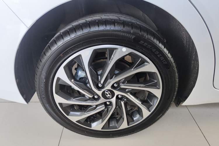 Used Hyundai Elantra 2020 1.5L CVT Smart & Stylish – Elite Version
