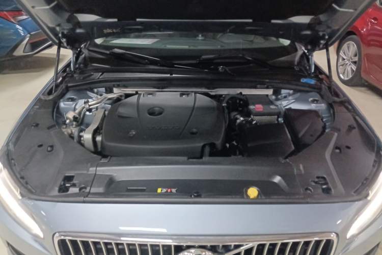 Used Volvo S90 2018 T4 Zhiyi Edition
