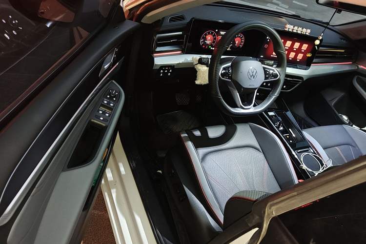 Used Volkswagen Lamando 2023 Lavida L 280TSI DSG Cool & Spicy Edition
