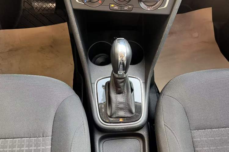 Used Volkswagen Polo 2018 1.5L Automatic Enjoyment Model
