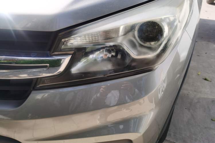 Used Dongfeng Fengon S560 2018 1.8L Manual Urban Model 7 Seats